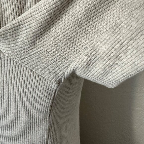 Agolde Rib Knit Top Maya Scoop Neckline Long Sleeve Minimalist Grey Sz L - Picture 7 of 14